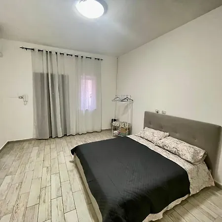 2 Bedroom Affittoappartamento * Porto Torres